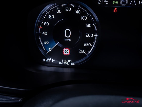 Volvo XC60 25 of 30