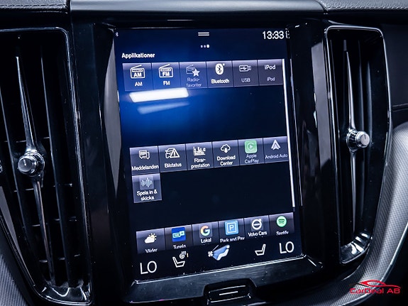 Volvo XC60 30 of 30