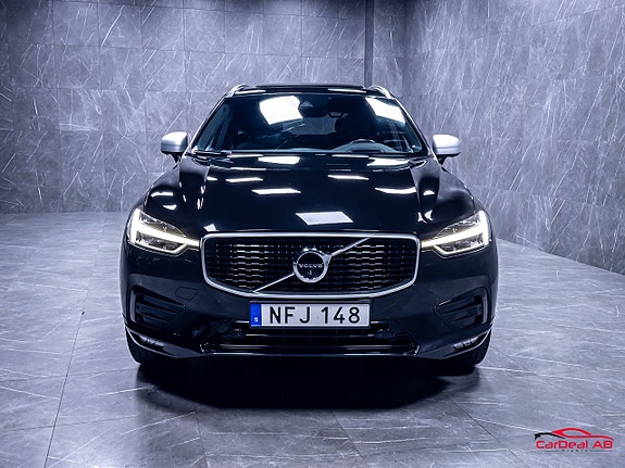 Volvo XC60 2 of 5
