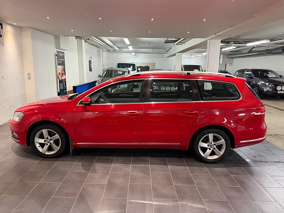 Volkswagen Passat 7 of 15