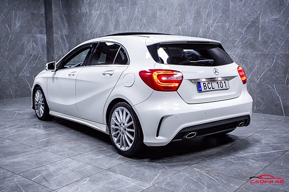 Mercedes-Benz A220 5 of 5