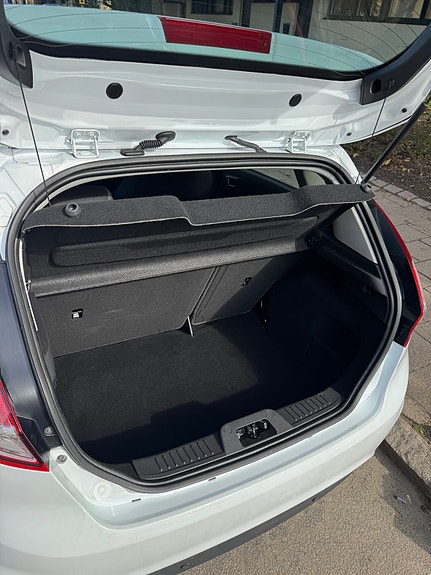 Ford Fiesta 7 of 7