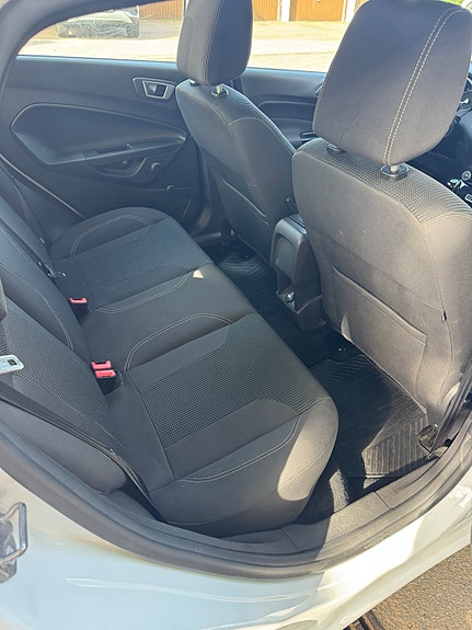 Ford Fiesta 6 of 7