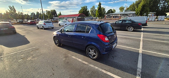 Opel Corsa 4 of 13