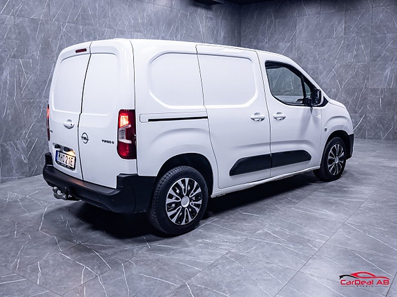 Opel Combo 7 of 28