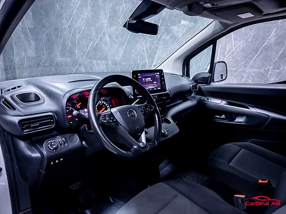 Opel Combo 11 of 28