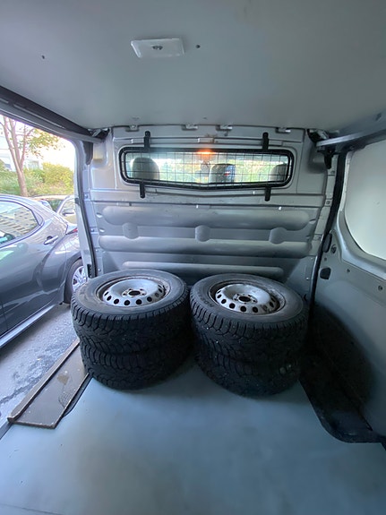 Opel Vivaro 14 of 16