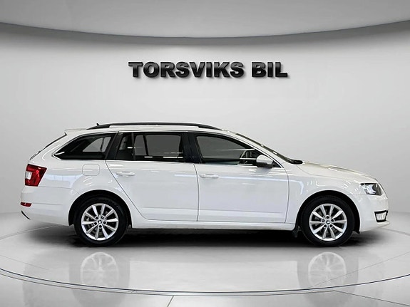 Skoda Octavia 6 of 24
