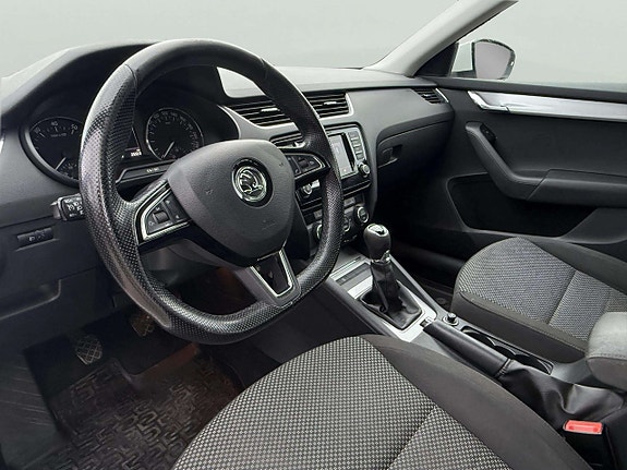 Skoda Octavia 12 of 24