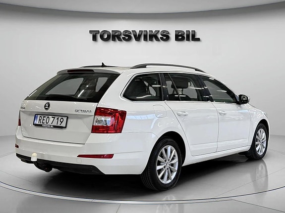 Skoda Octavia 5 of 24