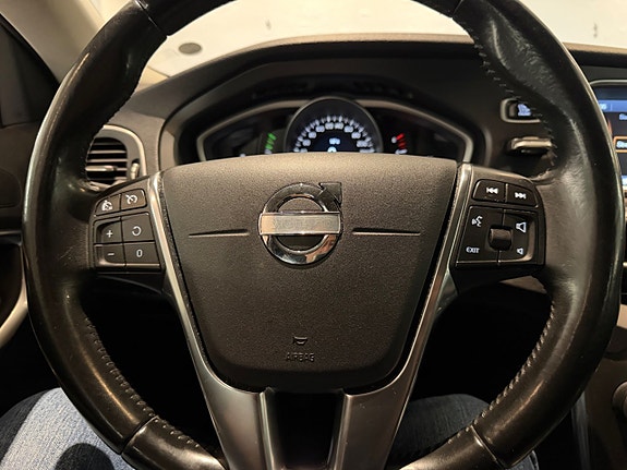Volvo V40 14 of 20