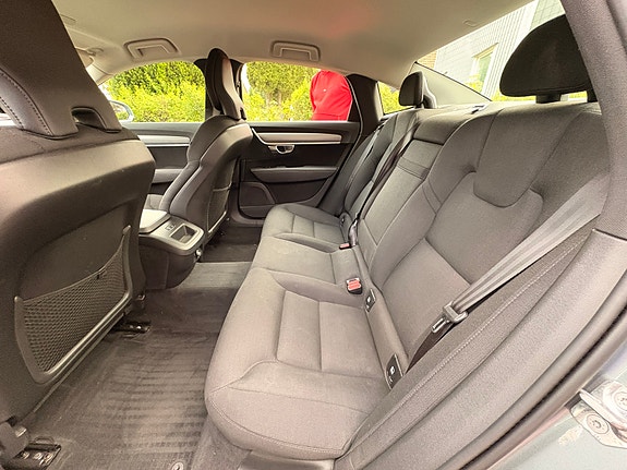 Volvo S90 7 of 8