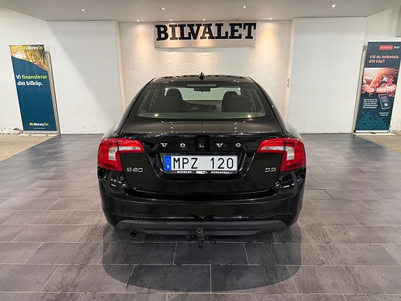 Volvo S60 4 of 16