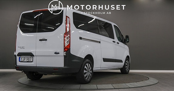 Ford Transit Custom 6 of 15