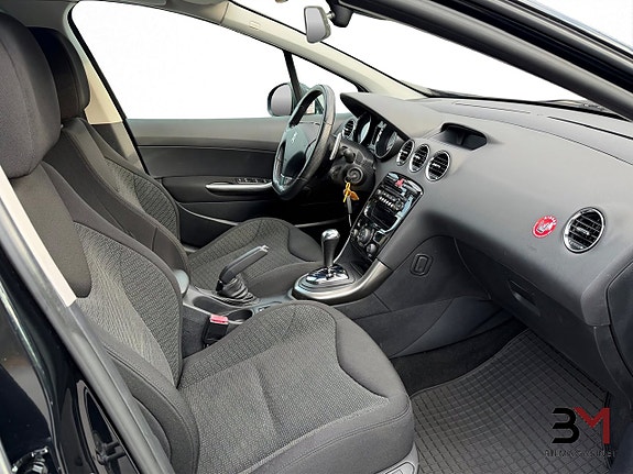 Peugeot 308 SW 10 of 21