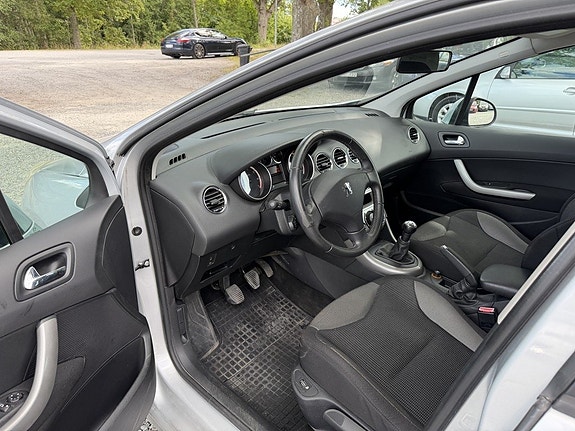 Peugeot 308 11 of 21