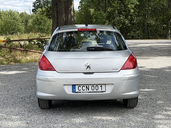 Peugeot 308 7 of 21