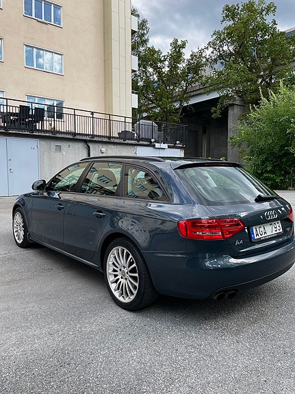 Audi A4 5 of 9