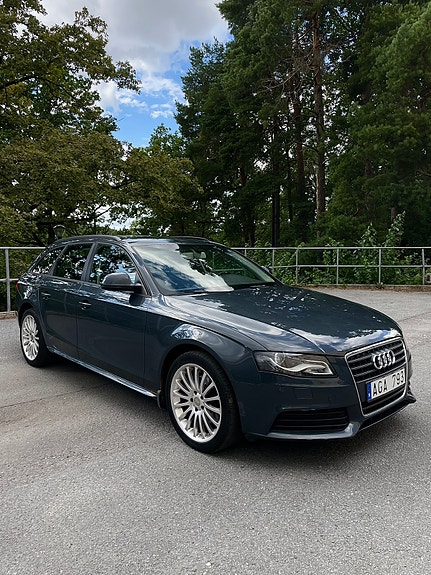 Audi A4 3 of 9