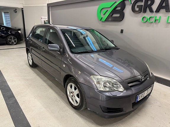 Toyota Corolla 7 of 18