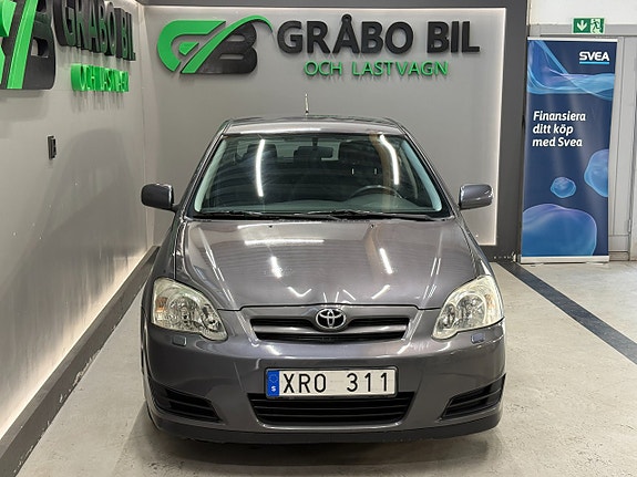 Toyota Corolla 4 of 18