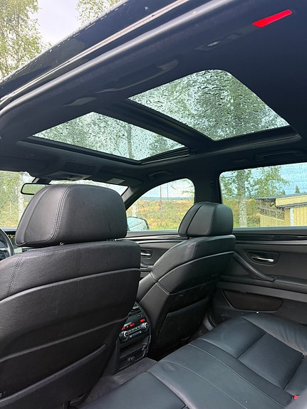 BMW 525d 3 of 3
