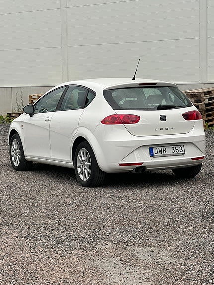 Seat Leon 4 of 10