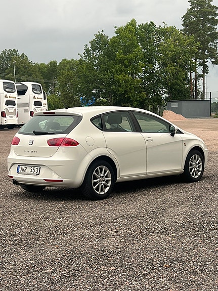 Seat Leon 5 of 10
