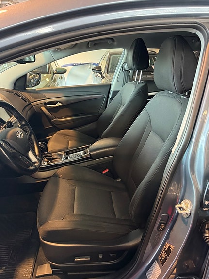 Hyundai i40 3 of 13