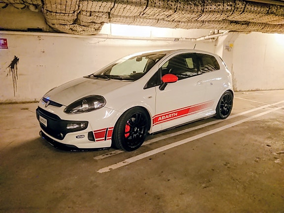 Abarth Punto Evo 3 of 6