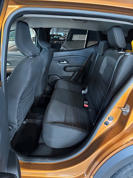 Dacia Sandero Stepway 4 of 12