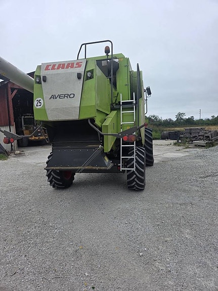Claas Avero 240 med vikbord 5 of 7