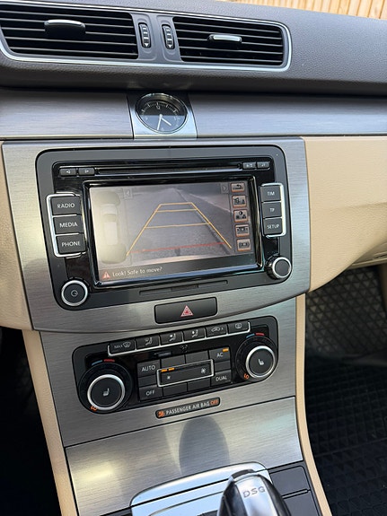 Volkswagen Passat 5 of 8