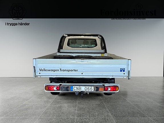 Volkswagen Transporter 4 of 9