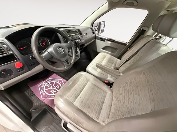 Volkswagen Transporter 8 of 9