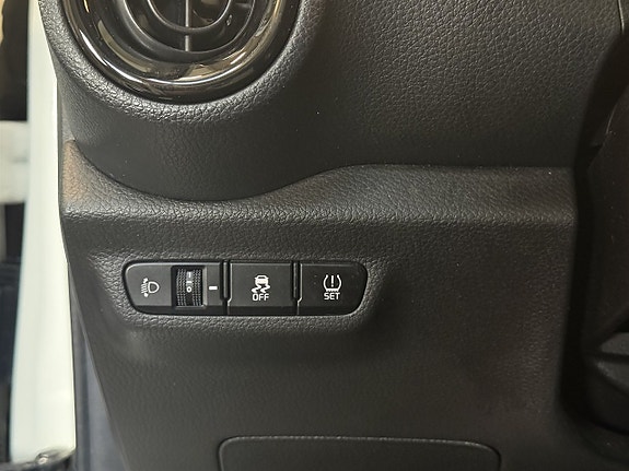 Kia Picanto 13 of 22