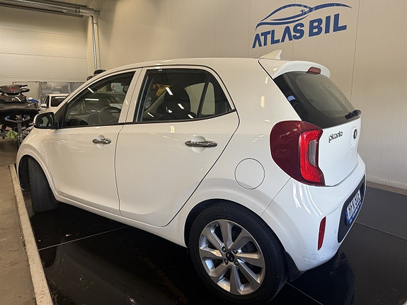 Kia Picanto 3 of 22