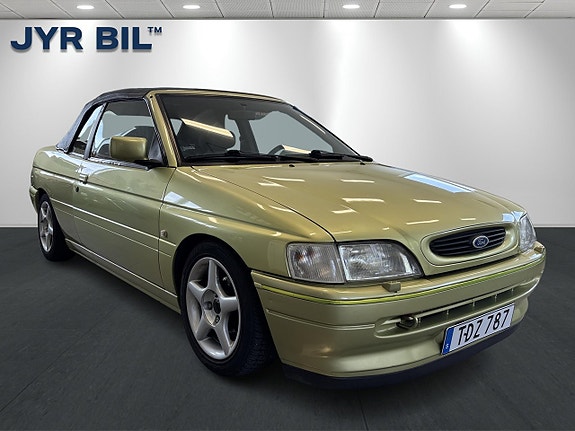 Ford Escort 23 of 24