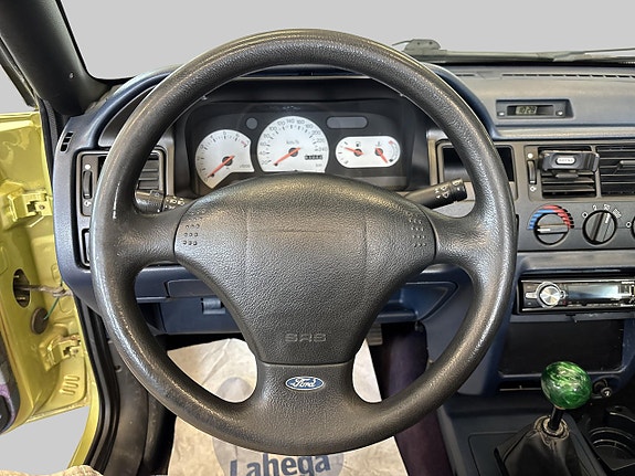 Ford Escort 11 of 24