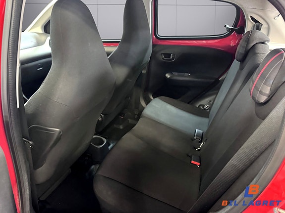 Peugeot 108 10 of 12