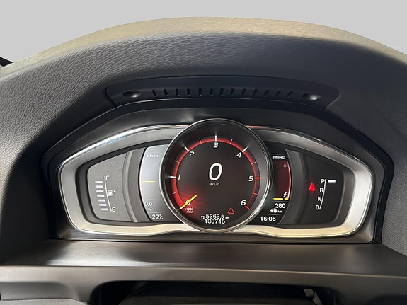 Volvo V60 12 of 21