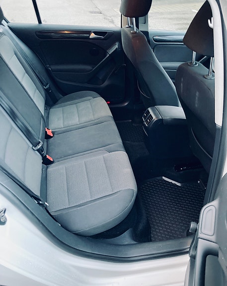 Volkswagen Golf VI 13 of 15