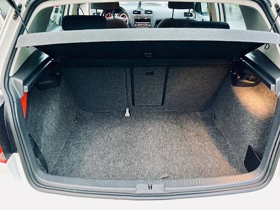 Volkswagen Golf VI 14 of 15