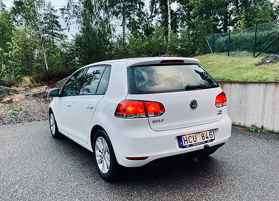 Volkswagen Golf VI 7 of 15