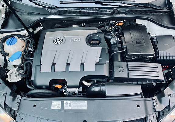 Volkswagen Golf VI 15 of 15