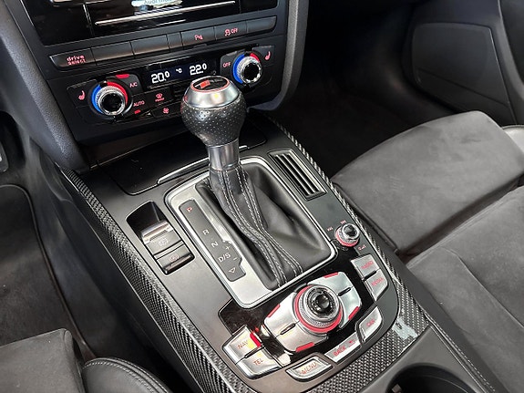 Audi RS4 15 of 23
