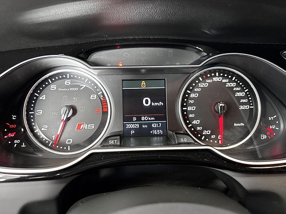 Audi RS4 12 of 23