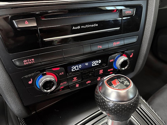 Audi RS4 14 of 23