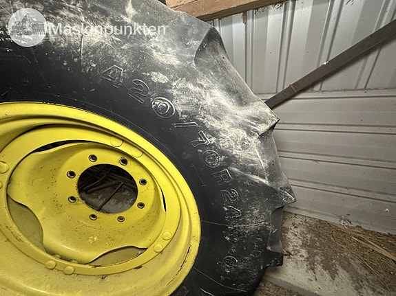 John deere Däck och fälg/ Firestone 12 of 18