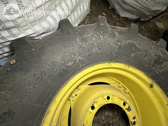 John deere Däck och fälg/ Firestone 8 of 18